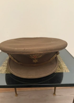 Casquette militaire espagnol, état: Bon état, taille: Taille unique, 25,00 €, 26,95 € Protection acheteurs incluse