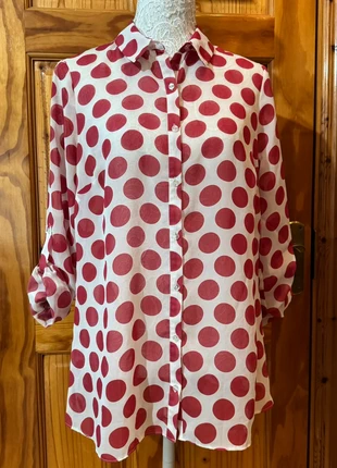 Atmosphere white button-down Red Polka Dot blouse, brand: Atmosphere, condition: Very good, size: L / 40 / 12, €8.00, €9.10 includes Buyer Protection