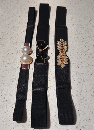 Set 3 cinture gioiello elastiche fiocco, perle e foglie, marque: cintura elastica, état: Très bon état, taille: Ajustable, 6,00 €, 7,00 € Protection acheteurs incluse