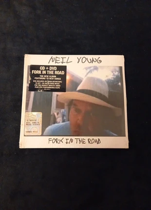 Neil Young " Fork in the road", zustand: Neu, mit Etikett, 12,00 €, 13,30 € inklusive Vinted-Käuferschutz