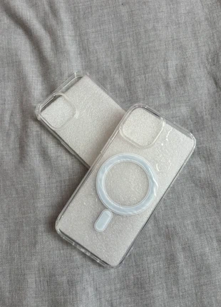 📱 Lot de 2 coques iPhone 15 – une achetée, une offerte ! - neuve, marca: Classique, estado: Novo sem etiquetas, €3.50, €4.38 inclui Proteção do Comprador