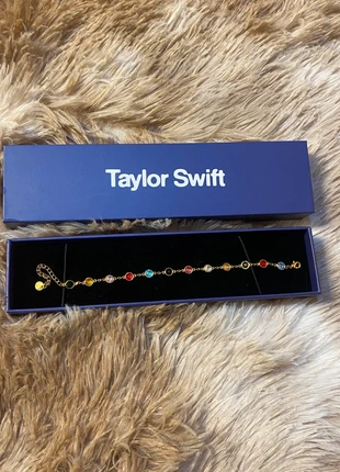 Taylor Swift Gemstone Bracelet, marque: Taylor Swift, état: Très bon état, 23,80 €, 25,69 € Protection acheteurs incluse