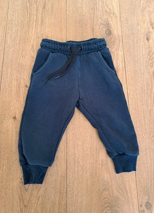 Joggingbroek Hema 80, brand: Hema, condition: Very good, size: 12-18 months / 80 cm, €3.00, €3.85 includes Buyer Protection