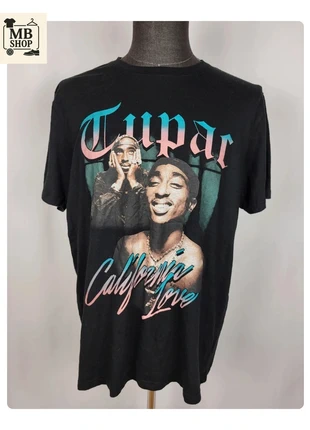 T-shirt graphique vintage noir Tupac Califonia Love - Taille L, marke: tupac, zustand: Sehr gut, größe: L, 15,90 €, 17,40 € beinhaltet Vinted-Käuferschutz Pro