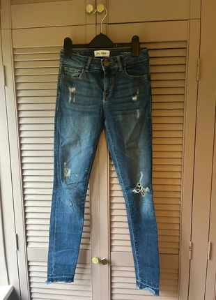 DL 1961 skinny distressed jeans, brand: Dl 1961, condition: Very good, size: XS / 6, £20.00, £21.70 includes Buyer Protection