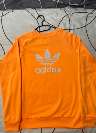 Sweat adidas, brand: adidas, condizioni: Ottime, taglia: XS, €10.00, €11.20 include la Protezione acquisti