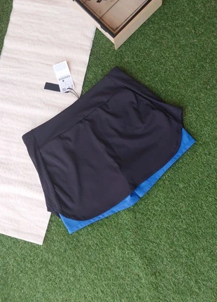 Falda pantalon Stradivarius con etiqueta, merk: Stradivarius, staat: Heel goed, maat: L / 40 / 12, € 12,99, € 14,34 inclusief Kopersbescherming