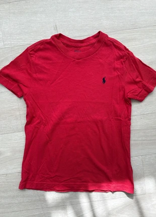 T-shirt polo Ralph Lauren taille 5ans, merk: Ralph Lauren, staat: Heel goed, maat: 5 jaar / 110 cm, € 8,00, € 9,10 inclusief Kopersbescherming