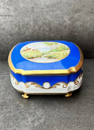 Bonbonnière - Porcelaine de Sèvres, marque: Sevres, état: Neuf avec étiquette, 60,00 €, 63,70 € Protection acheteurs incluse