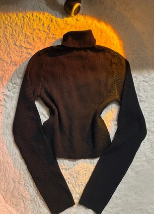 basic black long sleeved top, marke: Bershka, zustand: Sehr gut, größe: M / 38 / 10, 6,50 €, 7,53 € inklusive Vinted-Käuferschutz
