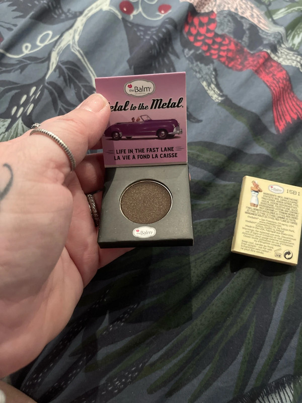 Lot de deux mini the Balm ombre à paupière et bronzer 3