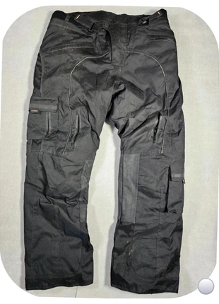 Pantalon Moto Goyamoto Noir XXL – Cargo renforcé, doublure matelassée, parfait Hiver/Route/Enduro, merk: goyamoto, staat: Heel goed, maat: XXL, € 39,00, € 41,65 inclusief Kopersbescherming Pro