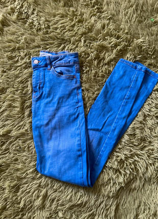 Jean femme, marke: Primark, zustand: Sehr gut, größe: S / 36 / 8, 4,00 €, 4,90 € inklusive Vinted-Käuferschutz