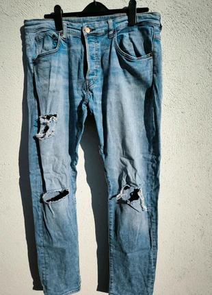 Jeans homme, merk: H&M, staat: Heel goed, maat: XL, € 5,00, € 5,95 inclusief Kopersbescherming