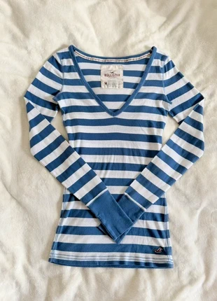 Vintage Hollister striped long sleeve v neck top size S, brand: and, condition: New without tags, size: 4 / S, $26.00, $28.00 includes Buyer Protection