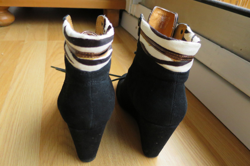 Chaussures bottine en noubook Vinted