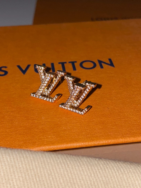 Nagel neue Louis Vuitton Ohrringe mit Rechnung neu Silber stahl L - Vinted