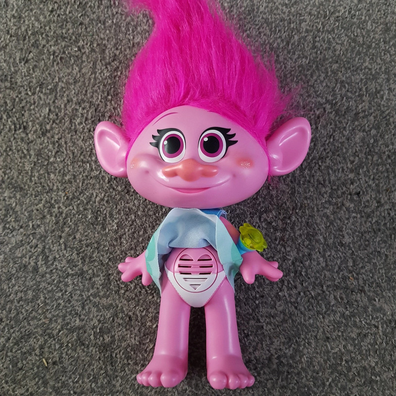 SALE now 7.99 Hasbro 12 ins talking light up Poppy Troll Doll