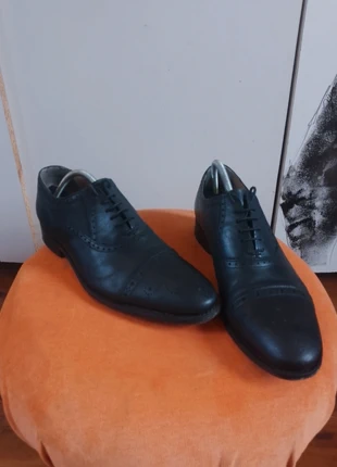 Chaussures habillées noires, marque: Marks & Spencer, état: Bon état, taille: 42, 12,00 €, 13,30 € Protection acheteurs incluse