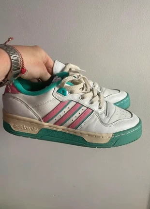 adidas Rivalry Low Blanc Bliss Rose Menthe Rush basket unisexe taille 37, merk: adidas, staat: Heel goed, maat: 37, € 70,00, € 74,20 inclusief Kopersbescherming