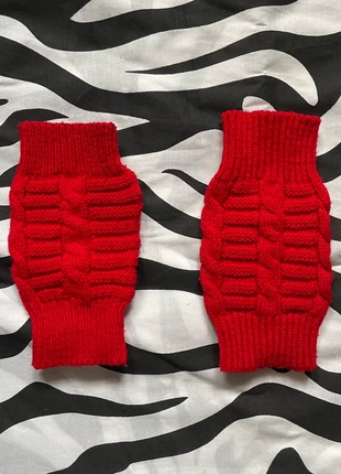 guanti y2k style, brand: Vintage Dressing, condizioni: Ottime, taglia: Taglia unica, €5.00, €5.95 include la Protezione acquisti