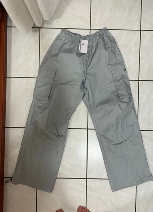 Nike pantalon pour femme, marque: Nike, état: Neuf avec étiquette, taille: S / 36 / 8, 25,00 €, 26,95 € Protection acheteurs incluse