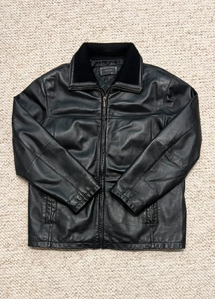 Veste Cuir Lisse noir - Style Classique Années 90, Taille L, marque: Vintage Dressing, état: Très bon état, taille: L, 40,00 €, 42,70 € Protection acheteurs incluse