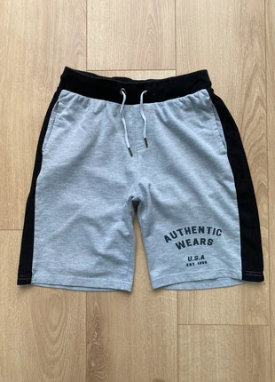 Short Go Sport, marke: Go Sport, zustand: Sehr gut, größe: 14 Jahre / 164, 3,00 €, 3,85 € inklusive Vinted-Käuferschutz