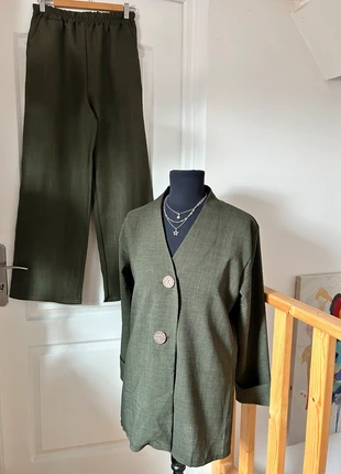 Tailleur ensemble kaki TU Neuf avec étiquette, marke: New Collection, zustand: Neu, mit Etikett, größe: XL / 42 / 14, 20,00 €, 21,70 € inklusive Vinted-Käuferschutz