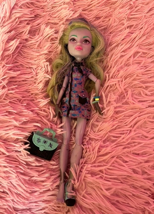 poupée monster high Twyla, marque: Monster High, état: Très bon état, taille: Prématuré, jusqu'à 44cm, 15,00 €, 16,45 € Protection acheteurs incluse