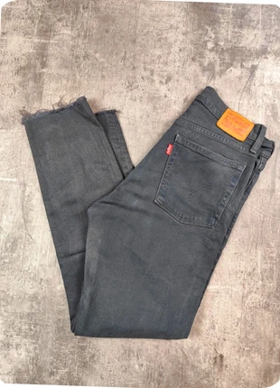 jean levi's noir W28 taille 38 - JL4, marca: Levi's, estado: Bom, tamanho: M / 38 / 10, €10.00, €11.20 inclui Proteção do Comprador Pro