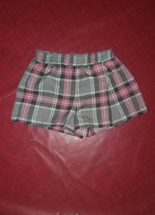 Short fille taille 18 Mois, marque: Z Kids, état: Très bon état, taille: 12-18 mois / 80 cm, 1,50 €, 2,28 € Protection acheteurs incluse