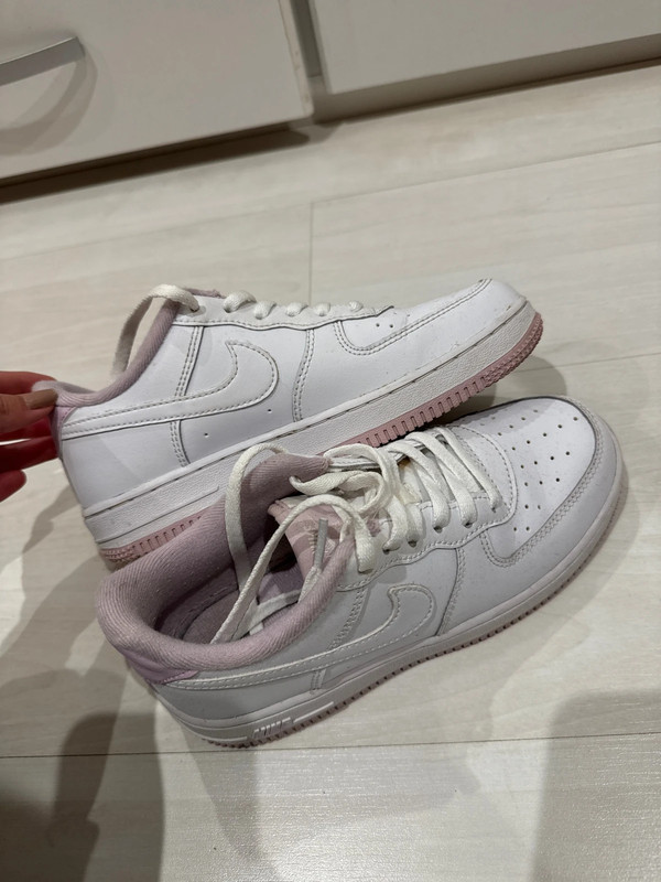 Lilac nike air force shop