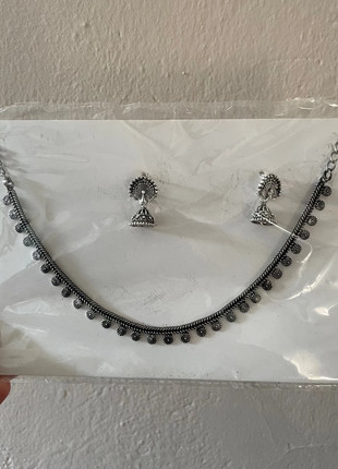 Indian necklace and earring paure jewellery set gioielli, marque: Indian, état: Très bon état, 6,00 €, 7,00 € Protection acheteurs incluse