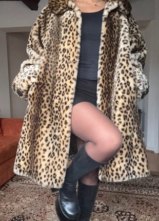 Manteau léopard vintage en fausse fourrure, marque: Top Vintage, état: Très bon état, taille: M / 38 / 10, 89,00 €, 94,15 € Protection acheteurs (Pro) incluse