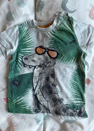 T-Shirt, marke: Topomini, zustand: Gut, größe: 12-18 Monate / 80, 1,00 €, 1,75 € inklusive Vinted-Käuferschutz