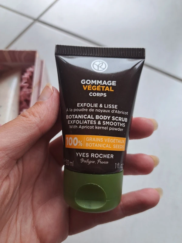 Boxe produits cosmétiques - photo numéro 10