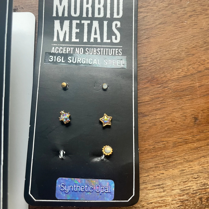 Morbid Metals Hot Topic Set of 8 Gold Tone 20g Nose Piercing Studs 3