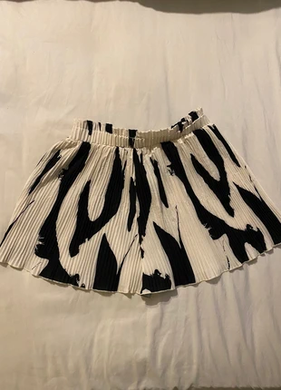 Women plissé pleated mini skirt, brand: NO LABEL, condition: New without tags, size: L / 12, £7.00, £8.05 includes Buyer Protection