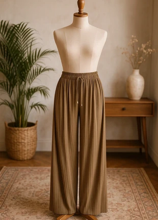 Pantalon fluide taille unique, état: Bon état, taille: Taille unique, 5,00 €, 5,95 € Protection acheteurs incluse