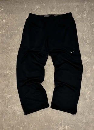 Jogging Nike noir rétro Y2K coupe large coton logo brodée taille XL homme, marke: Nike, zustand: Sehr gut, größe: XL, 14,00 €, 15,40 € inklusive Vinted-Käuferschutz