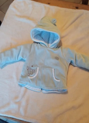 Manteau , merk: Kimbaloo, staat: Heel goed, maat: Tot 1 maand / 50 cm, € 1,50, € 2,28 inclusief Kopersbescherming