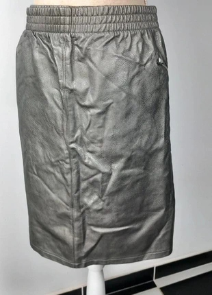 Jupe Argentée Simili Cuir Kiabi – T54/56 – Neuve & Ultra Tendance, merk: Kiabi, staat: Nieuw zonder prijskaartje, maat: 8XL / 56 / 28, € 15,00, € 16,45 inclusief Kopersbescherming Pro