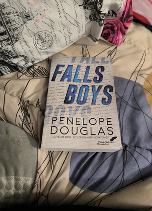 Falls boys, staat: Goed, € 8,00, € 9,10 inclusief Kopersbescherming