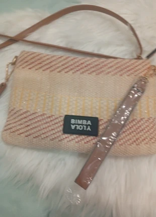 Vendo mala tiracolo, brand: Mala, condizioni: Ottime, €5.00, €5.95 include la Protezione acquisti