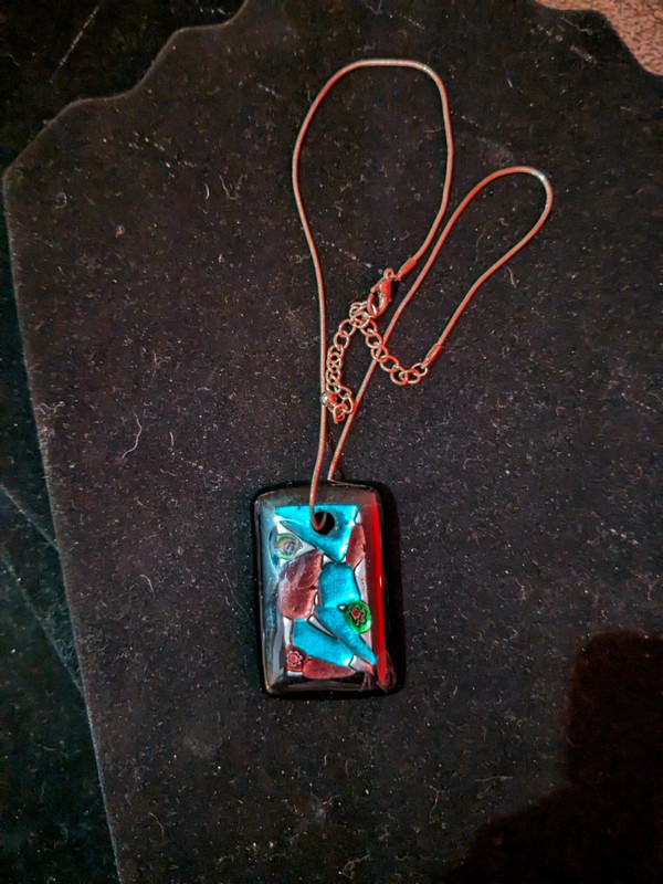 Glass heavy pendant 2