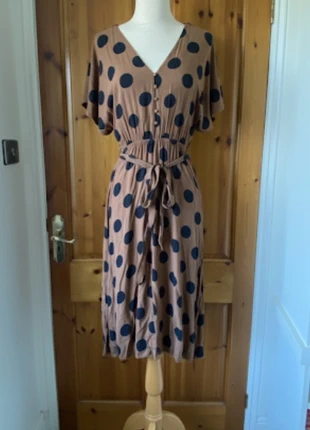 Mango brown polka dot v neck dress, brand: Mango, condition: Very good, size: M / 38 / 10, €10.00, €11.20 includes Buyer Protection