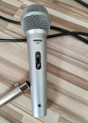 Obrázek k inzerátu: Shure c 607 + kabel przewód