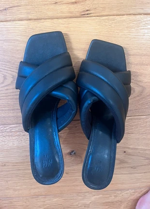 Mules Nero - mules noir - mules black, marca: H&M, estado: Novo sem etiquetas, tamanho: 38, €5.00, €5.95 inclui Proteção do Comprador