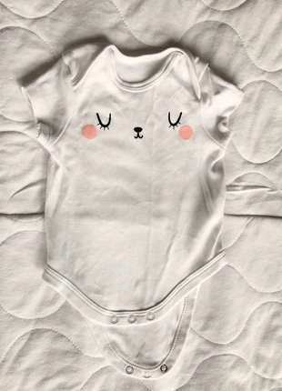 Lot de body naissance , marca: C&A, estado: Bueno, tamaño: De hasta 1 mes / 50 cm, 10,00 €, 11,20 € Protección al comprador incluida